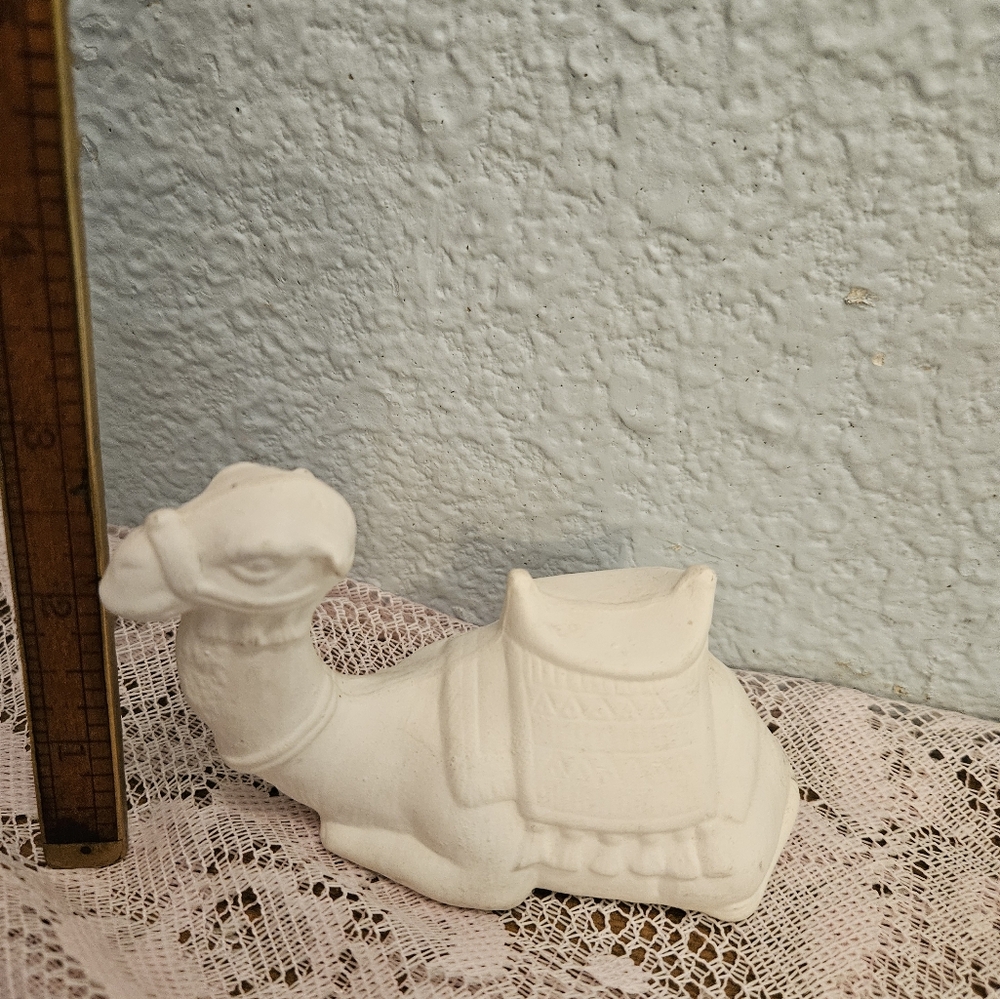 Resting Camel Nativity Figure Unpainted Ceramic Craft Supply - Picture 8 of 10